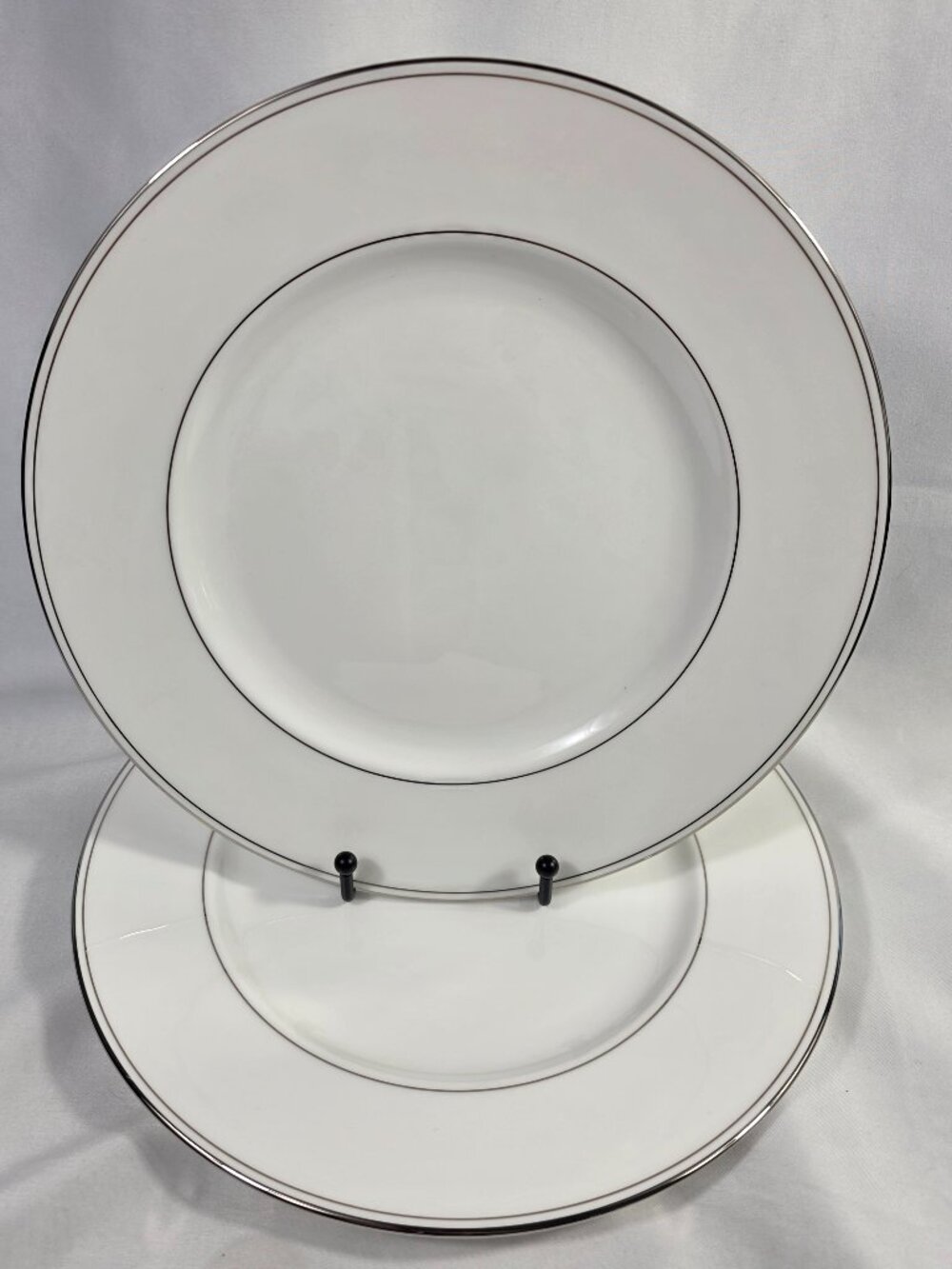 TWO Lenox Federal Platinum Dinner Plates White with Platinum Trim & Ring